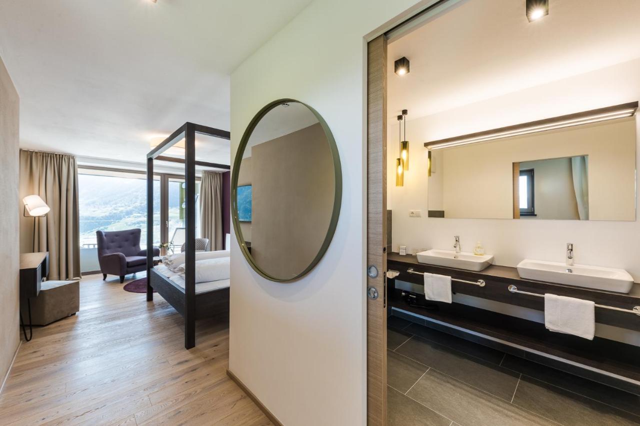 Oliven- & Genusshotel Hirzer Schenna Exteriér fotografie
