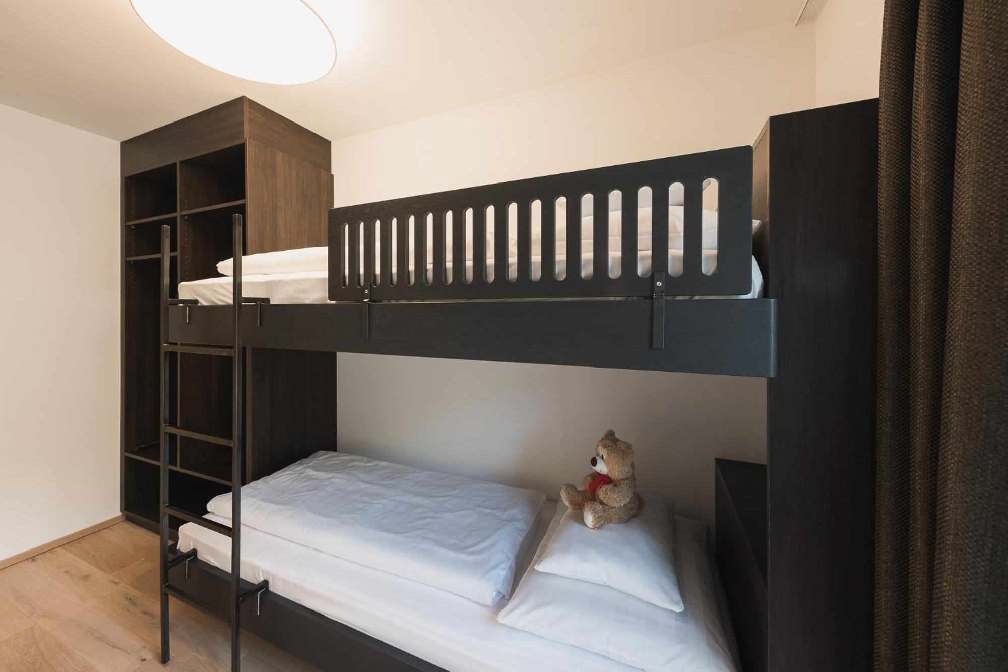 Oliven- & Genusshotel Hirzer Schenna Pokoj fotografie